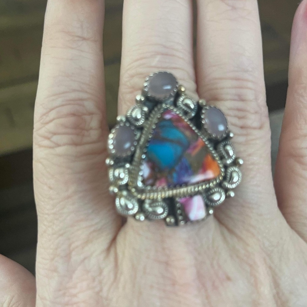 Adjustable ring